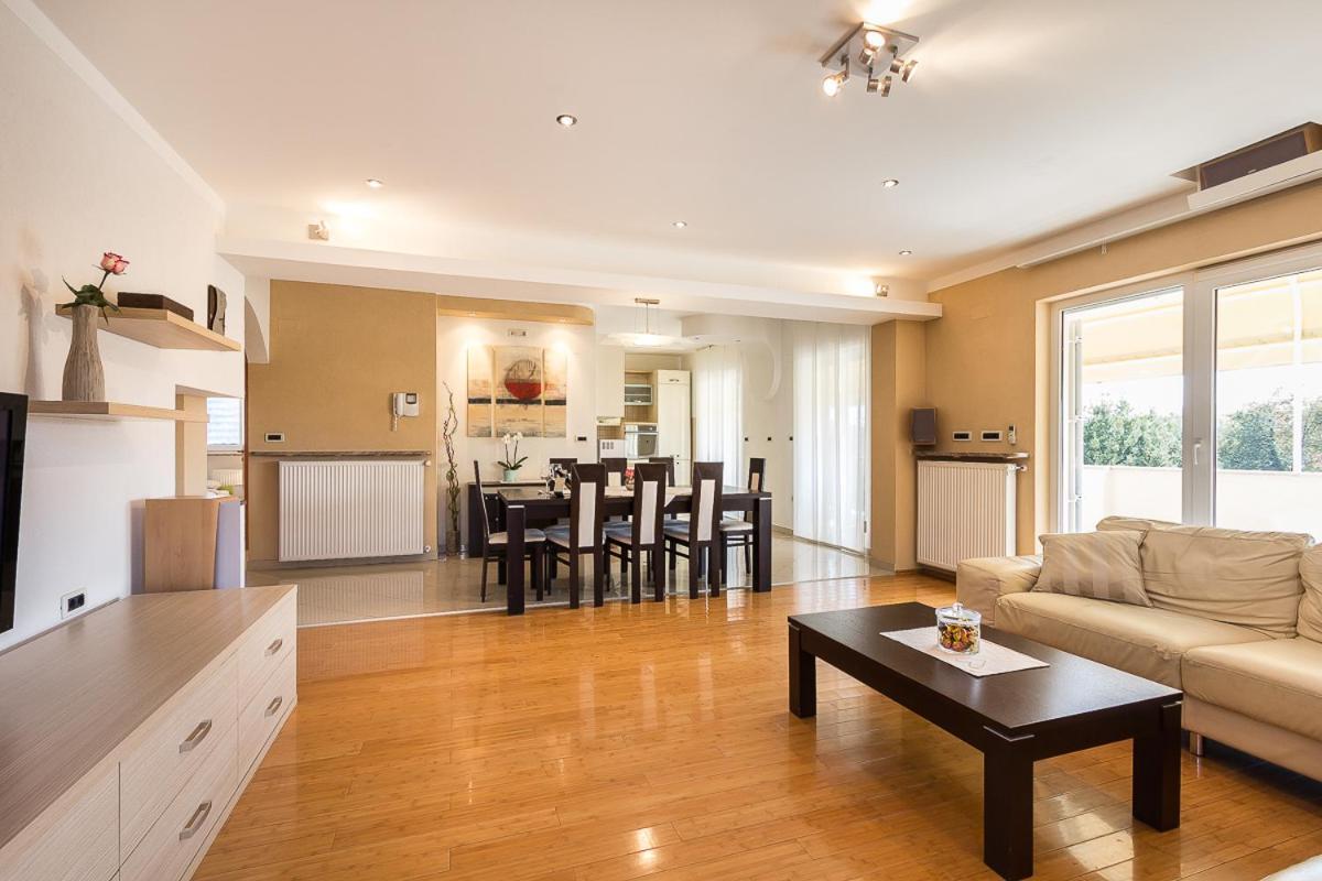 מדולין Apartment Igor 3 **** מראה חיצוני תמונה